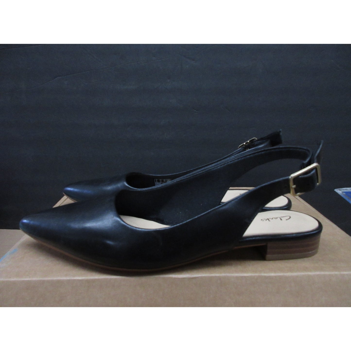 Good Condition Clarks Women's Laina 15 Slingback Flats - Black Leather, Size 7.5
