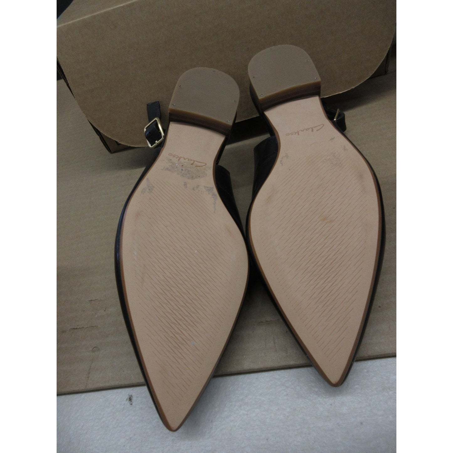 Good Condition Clarks Women's Laina 15 Slingback Flats - Black Leather, Size 7.5