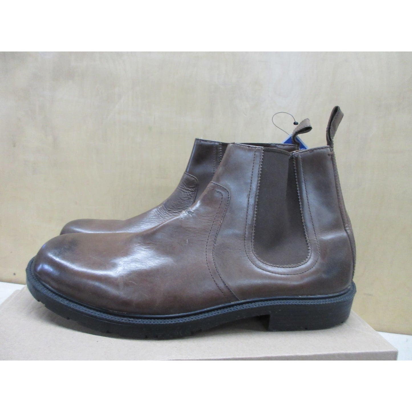 Clarks Men's Jaxen Chelsea Boot in Tan Leather, Size 10.5