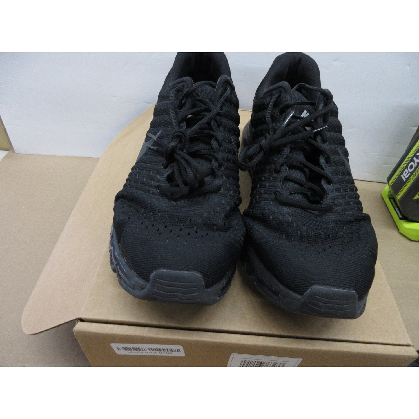 Used authentic Nike Men's Air Max 2017 - Black/White/Anthracite, Size 15
