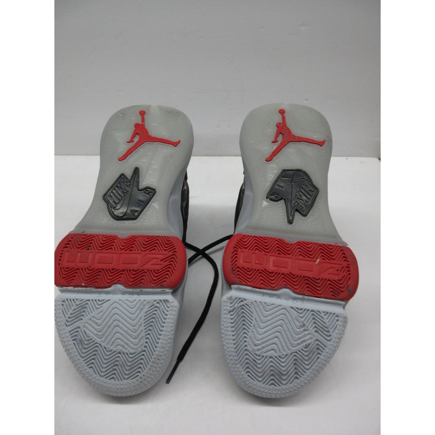 Used Air Jordan authentic Men's Zoom 92 Basketball Sneakers - Black/Red, Size 9