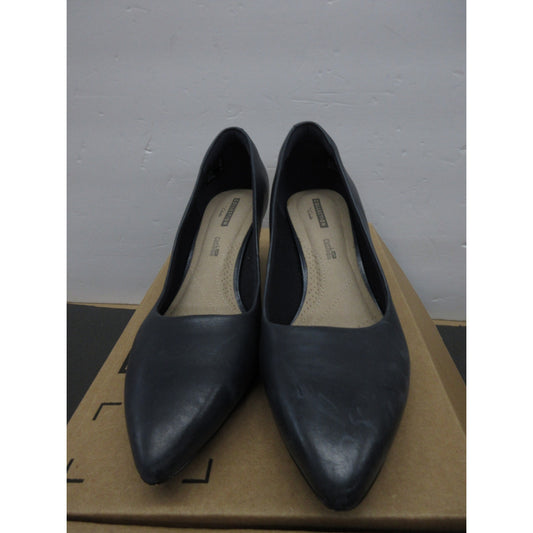 Used Clarks Women's Linvale Jerica Pumps, Navy Leather, Size 9.5