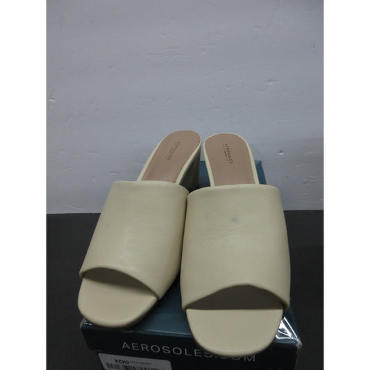 Used Aerosoles Women's Entree Heeled Sandal in Off White - Size 8