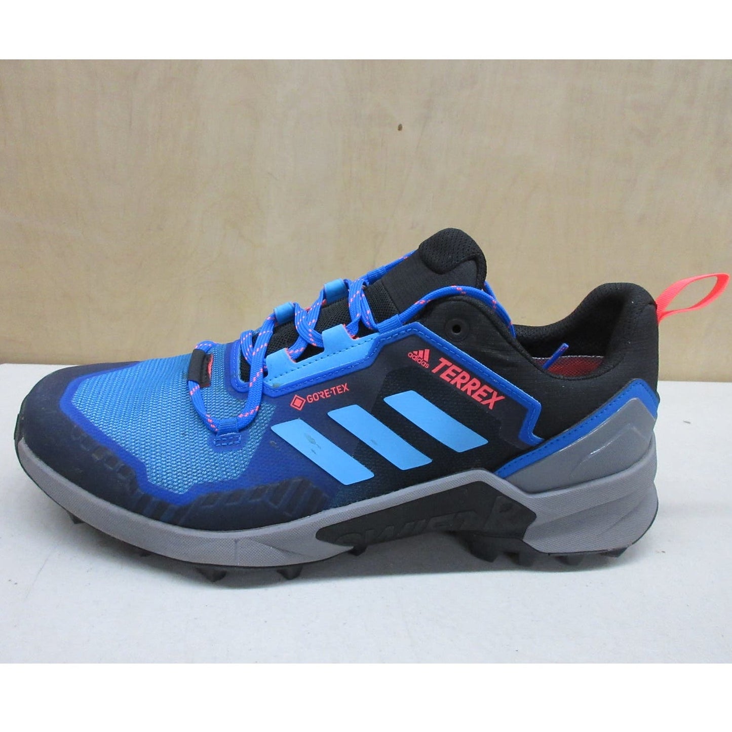 adidas Men's, Blue Rush/Sky Rush/Core Black - 12.5