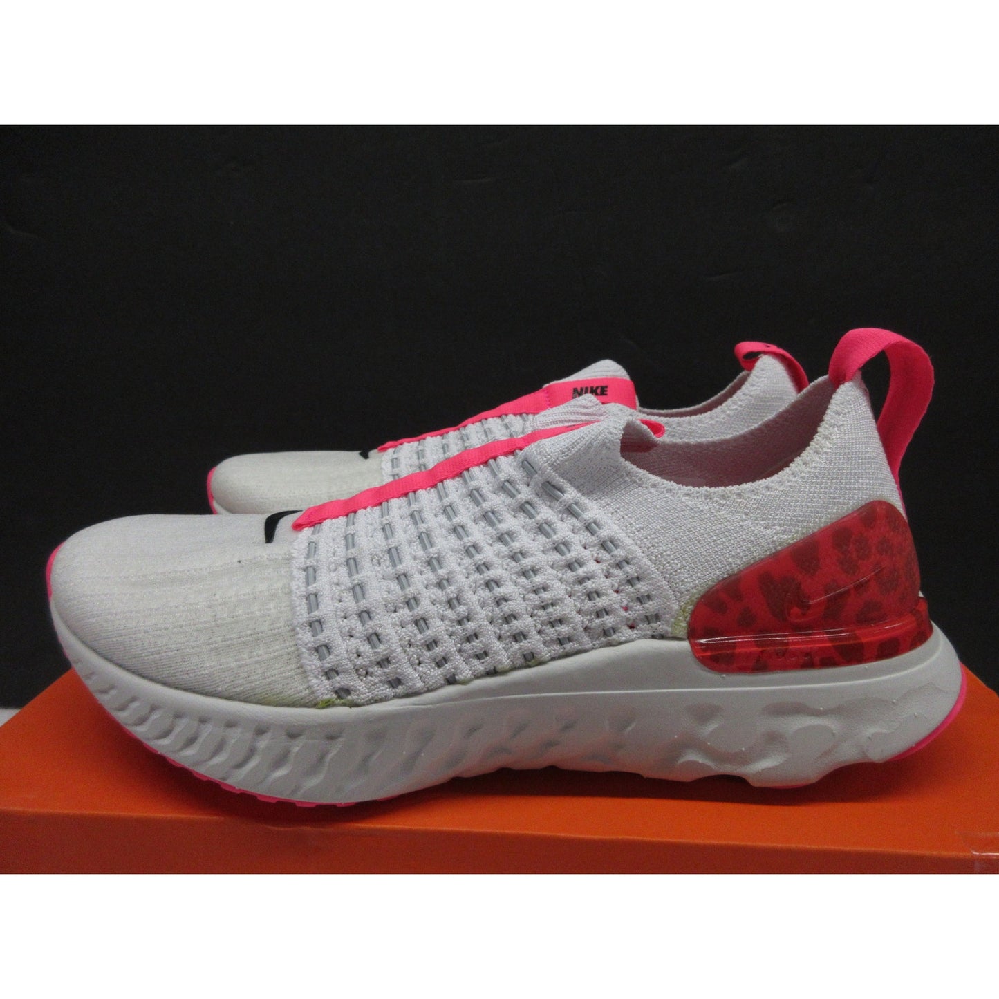 Used Nike Women's React Phantom Run Flyknit 2 Running Shoes - Size 6