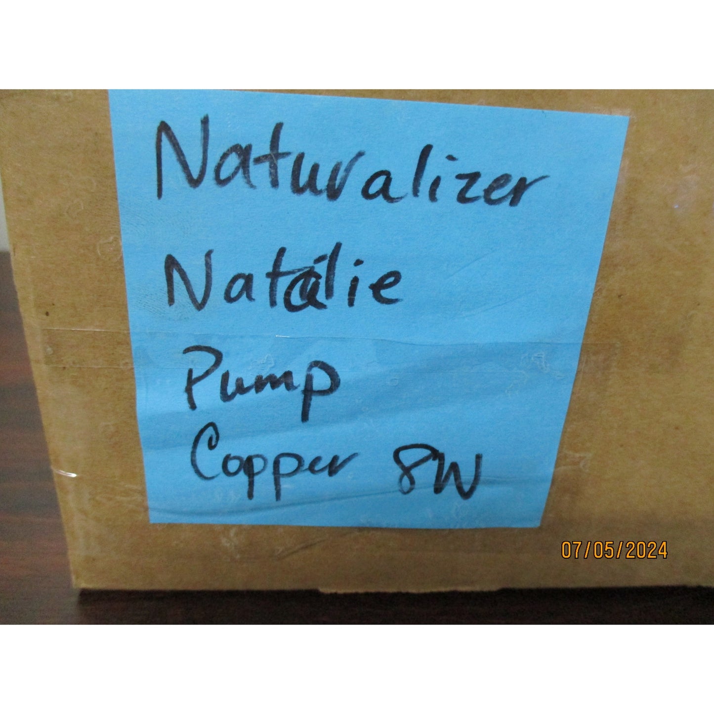 New Without Box Naturalizer Women Natalie Pumps Copper 8W