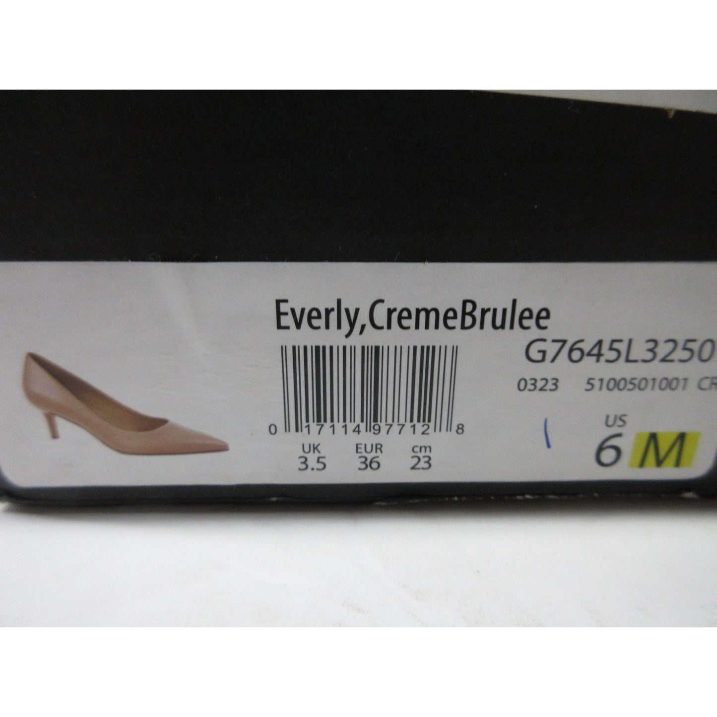 Like new Naturalizer Women's Everly Pointed Toe Heel Stiletto Pump-Creme Brulee,6