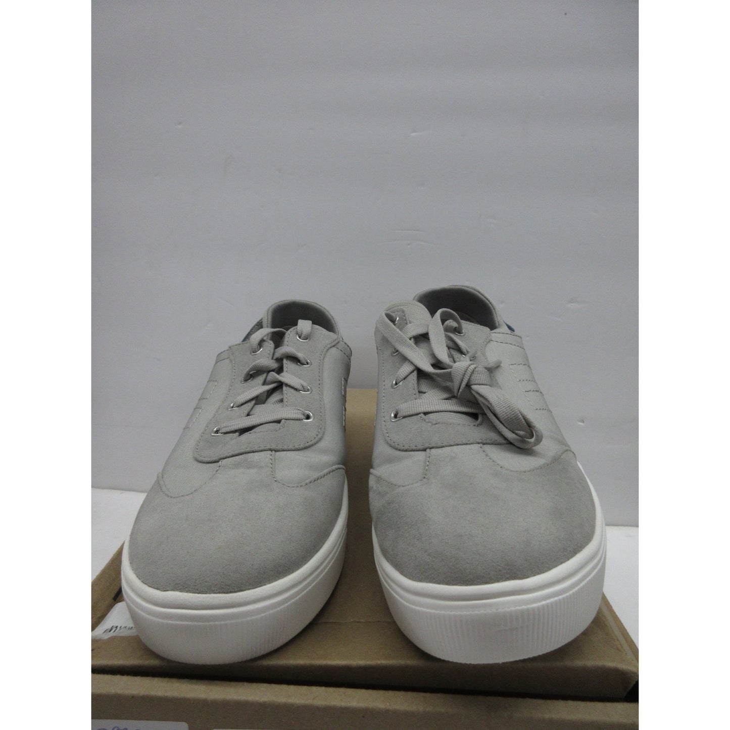 Good condition Dr. Scholl's Shoes Women's Dispatch Sneaker - Soft Grey (Size 9.5)