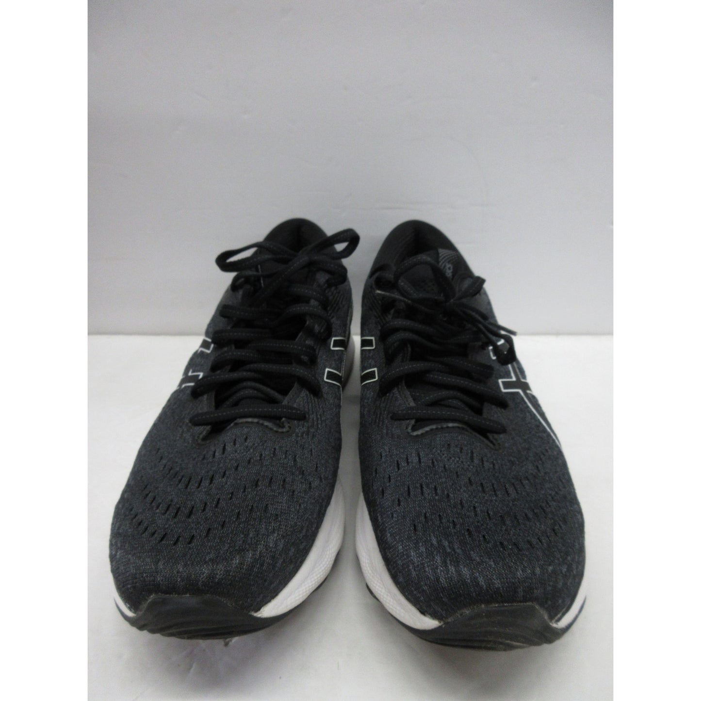 ASICS Men's Gel-Nimbus 24 Running Shoes, 11.5, Black/White-like new