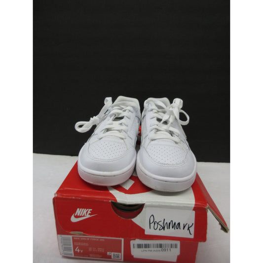 Used authentic Nike Kids Son of Force (GS) Sneakers -White Style, Size 4