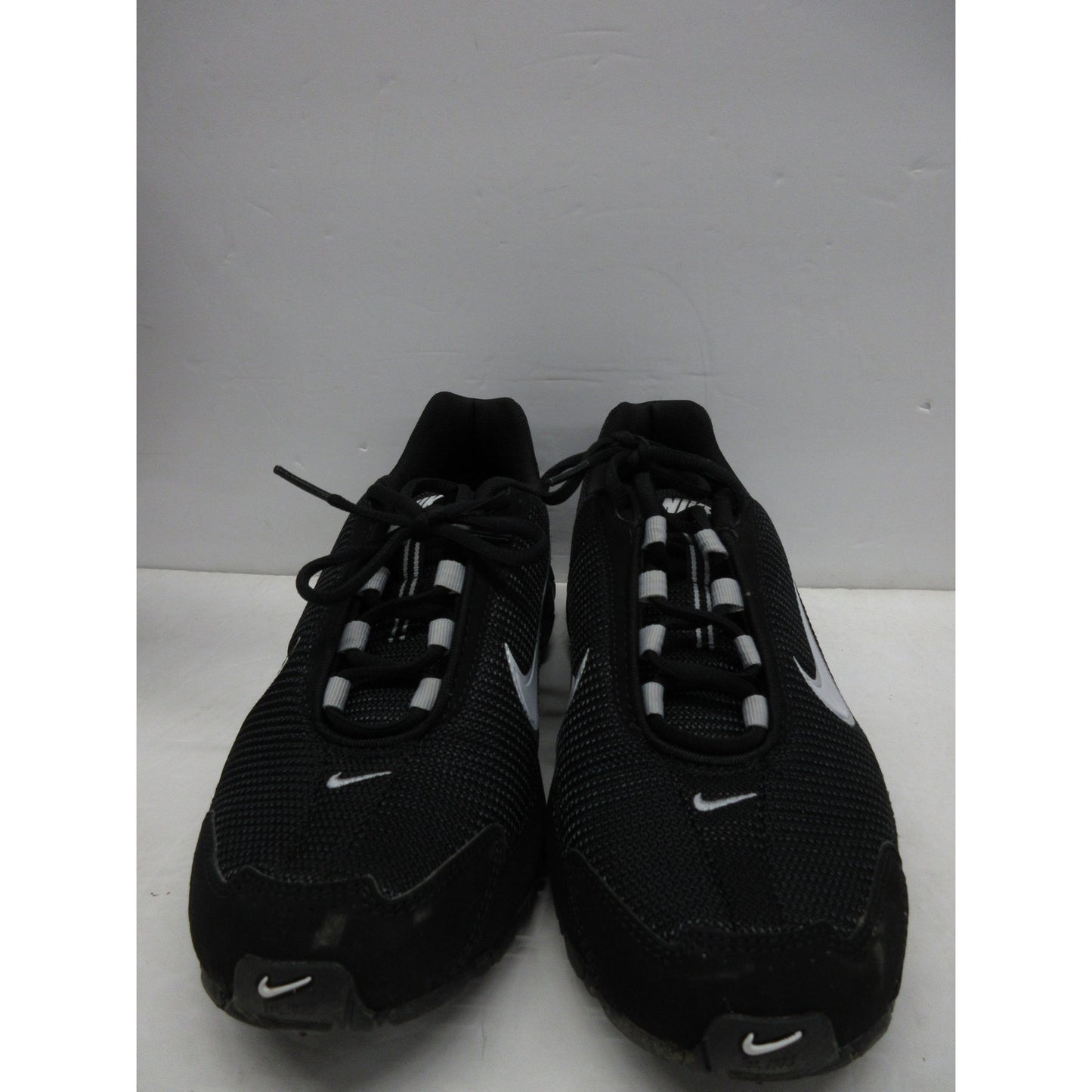 Used Nike Men's Air Max Torch 3 Running Shoes - Black/White, Size 8.5 M US