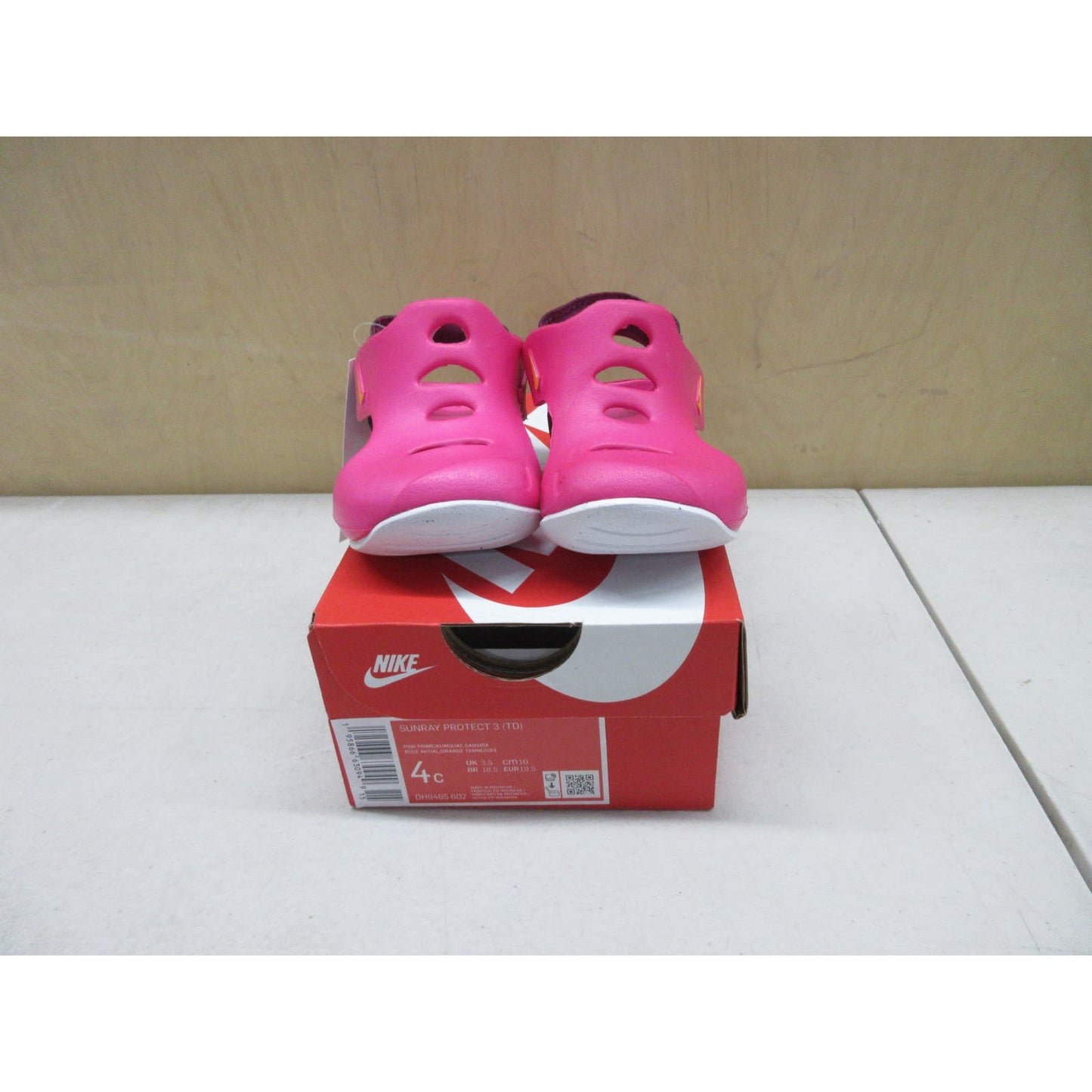 NWT Nike Girls Nike Sunray Protect 3 - Girls' Toddler Running Shoes Pink Prime/Kumquat/White Size 4.0