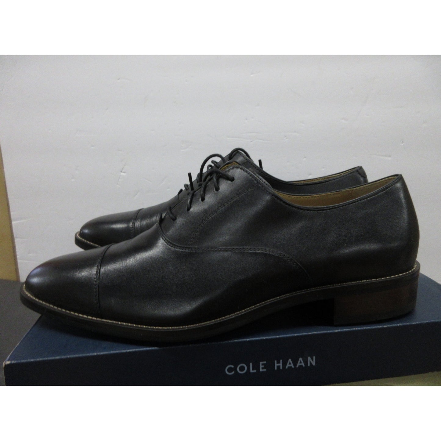 Used Cole Haan Men's Lenoxford Hill Cap Toe Oxford,Black Waterproof, 11.5 M US